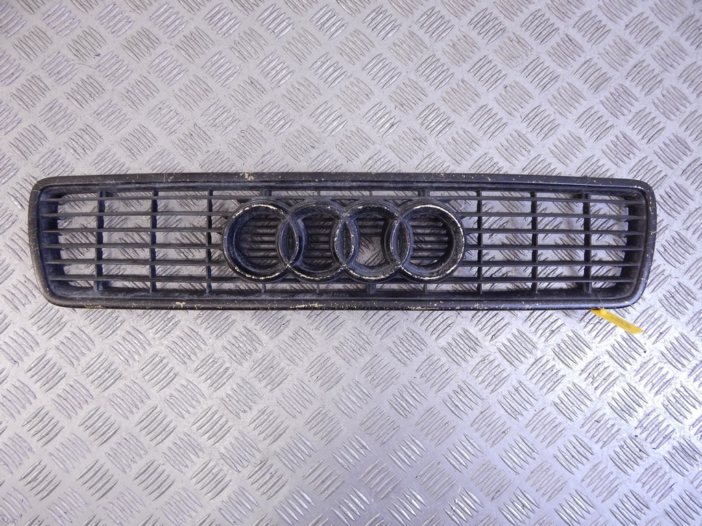 Решетка радиатора Audi 80 B4 купить в России