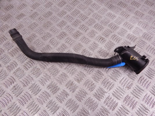 Горловина бачка омывателя BMW 7-series (E65/66) 61 66 7 009 125