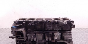 Блок цилиндров BMW 5-series (E39) 11 11 1 438 374