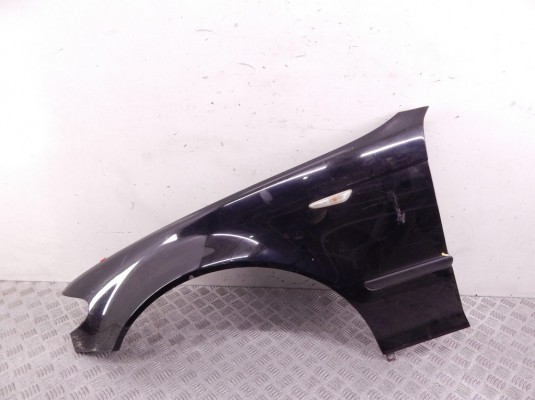 Крыло переднее левое BMW 3-series (E46) 41 35 7 042 323 Крыло переднее левое BMW 3-series (E46) 41 35 7 042 323
