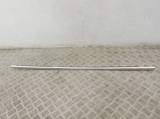 Молдинг стекла двери задней правой наружный BMW X5-series (E70)