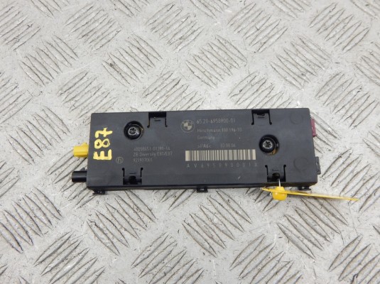 Усилитель антенны BMW 1-series (E87) 65 20 6 958 900 Усилитель антенны BMW 1-series (E87) 65 20 6 958 900