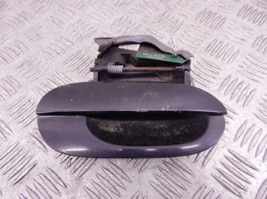 Ручка наружная задняя правая BMW 5-series (E39) 51 22 0 000 523