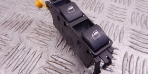 Блок управления стеклоподъемниками BMW 3-series (E46) 61 31 6 902 179