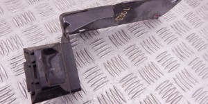 Передняя панель крепления облицовки (телевизор) BMW 3-series (E90/91/92) 51 64 7 117 811