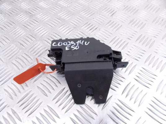 Замок багажника BMW 3-series (E90/91/92) 51 24 7 840 617 Замок багажника BMW 3-series (E90/91/92) 51 24 7 840 617