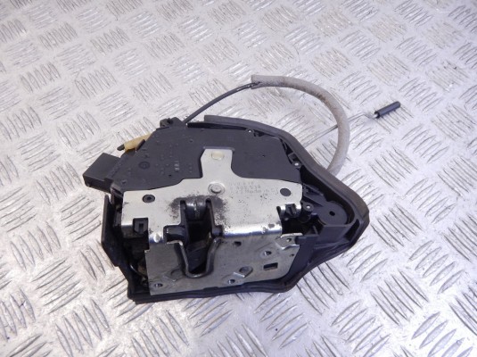 Замок двери передней правой BMW X5-series (E53) 51 21 8 402 538