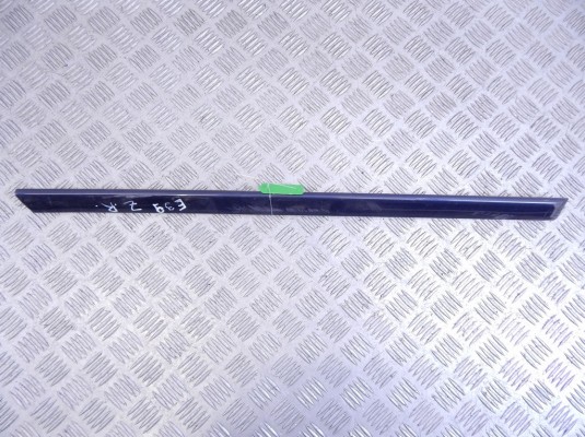 Молдинг двери задней правой BMW 5-series (E39) 51 13 7 036 702