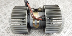 Моторчик печки BMW 3-series (E46) 64 11 9 204 154 Моторчик печки BMW 3-series (E46) 64 11 9 204 154