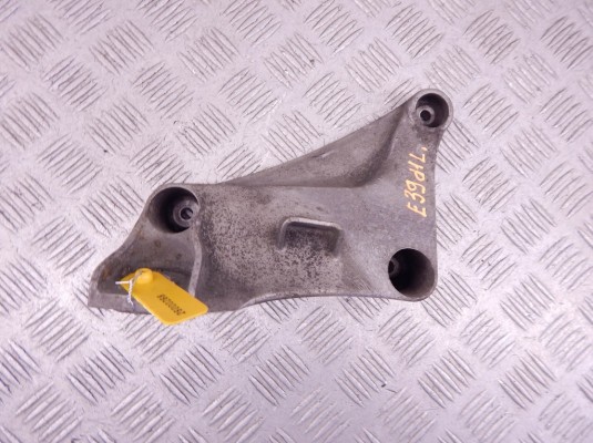 Кронштейн двигателя BMW 5-series (E39) 22 11 6 750 441 Кронштейн двигателя BMW 5-series (E39) 22 11 6 750 441