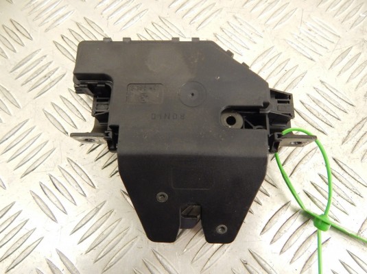 Замок багажника BMW 3-series (E46) 51 24 8 196 401