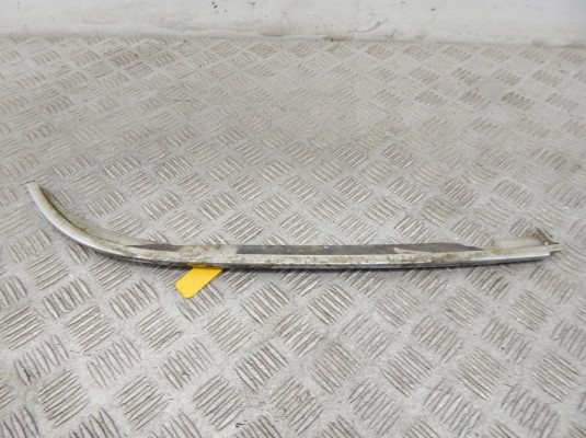 Ус под фару правый BMW 5-series (E39) 51 13 8 159 306