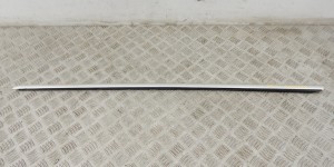 Молдинг стекла двери передней левой наружный BMW 7-series (F01/02) Молдинг стекла двери передней левой наружный BMW 7-series (F01/02)