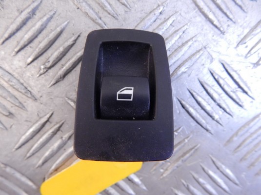 Блок управления стеклоподъемниками BMW X5-series (E70) 61 31 6 945 874