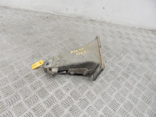 Кронштейн двигателя BMW 5-series (E39) 22 11 1 092 974 Кронштейн двигателя BMW 5-series (E39) 22 11 1 092 974