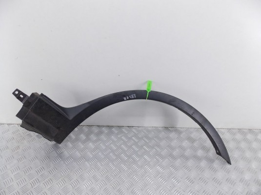 Молдинг крыла переднего правого BMW X3-series (E83) 51 71 3 405 818