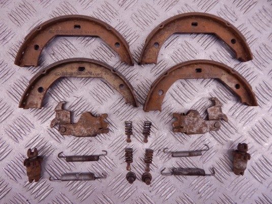 Механизм ручника (стояночного тормоза) BMW 5-series (E39) 34 21 2 213 313 Механизм ручника (стояночного тормоза) BMW 5-series (E39) 34 21 2 213 313