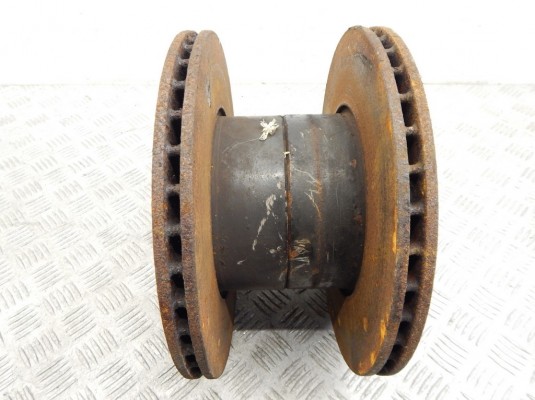 Диск тормозной передний BMW 5-series (E39) 34 11 6 767 061