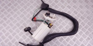 Насос топливный BMW 5-series (E60/61) 16 11 7 373 458 Насос топливный BMW 5-series (E60/61) 16 11 7 373 458