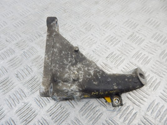 Кронштейн двигателя BMW 3-series (E46) 22 11 1 094 652