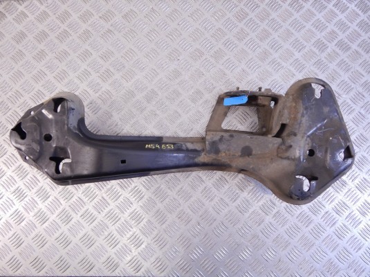 Кронштейн КПП BMW X5-series (E53) 22 31 6 751 228