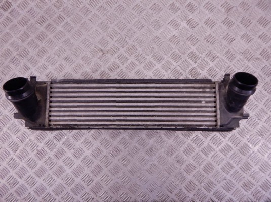 Интеркулер BMW 3-series (F30/31) 17 51 7 600 530