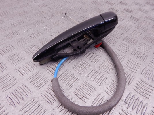 Ручка наружная задняя левая BMW 3-series (E46) 51 21 8 253 455