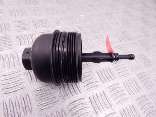 Крышка масляного стакана BMW X5-series (E53) 11 42 2 247 379 Крышка масляного стакана BMW X5-series (E53) 11 42 2 247 379