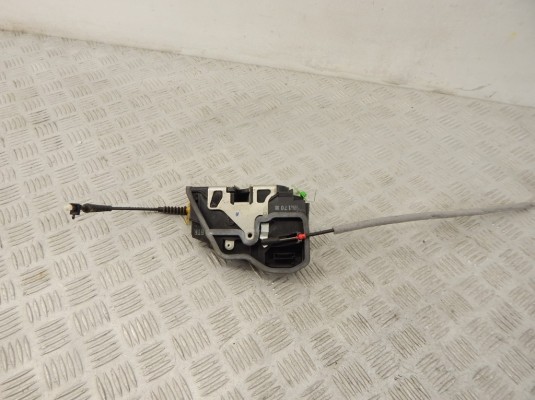 Замок двери передней правой BMW 5-series (E60/61) 51 21 7 036 170 Замок двери передней правой BMW 5-series (E60/61) 51 21 7 036 170