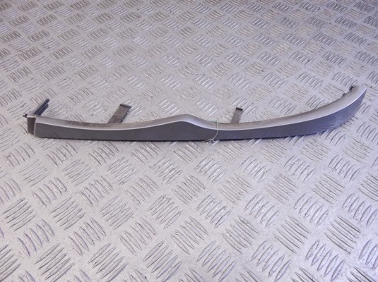 Ус под фару левый BMW 3-series (E46) 51 13 7 030 553