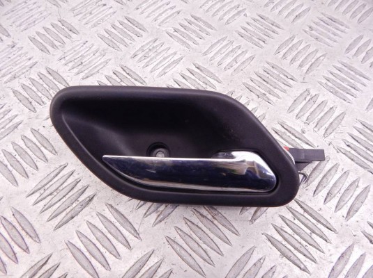 Ручка внутренняя задняя правая BMW 5-series (E39) 51 21 8 226 050