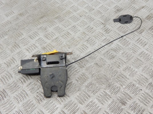 Замок багажника BMW 5-series (E39) 51 24 8 168 892 Замок багажника BMW 5-series (E39) 51 24 8 168 892