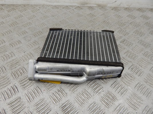 Радиатор отопителя (печки) BMW X5-series (E53) 64 11 8 385 562