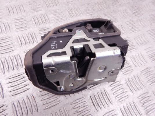 Замок двери передней левой BMW 3-series (E90/91/92) 51 21 7 059 967