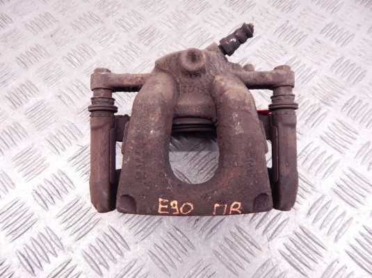 Суппорт передний правый BMW 1-series (E87) 34 11 6 774 682