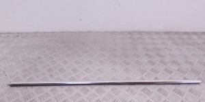 Молдинг стекла двери передней правой наружный BMW 5-series (E60/61) 51 21 7 057 436