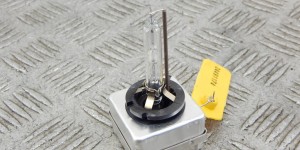 Лампочка BMW X5-series (E70) Лампочка BMW X5-series (E70)