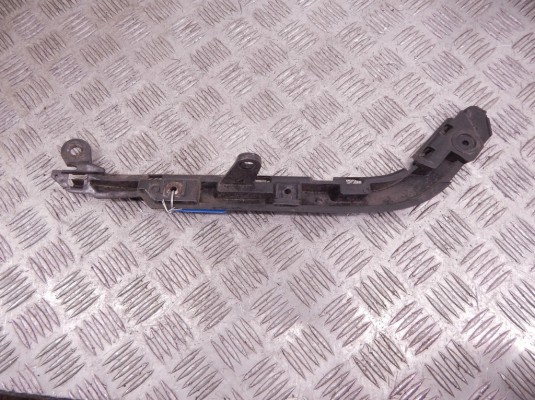 Кронштейн крепления бампера заднего BMW 1-series (E87) 51 12 7 058 518