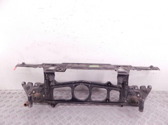 Передняя панель крепления облицовки (телевизор) BMW 5-series (E39) 51 71 8 159 610