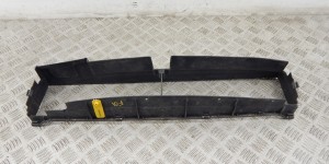 Воздухозаборник BMW 7-series (F01/02) Воздухозаборник BMW 7-series (F01/02)