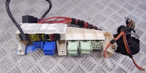 Блок предохранителей BMW X5-series (E53) 61 13 8 383 720