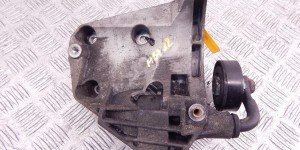 Кронштейн компрессора кондиционера BMW 7-series (E65/66) 64 55 7 786 708