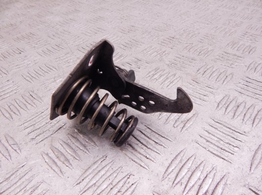 Крюк капота BMW X3-series (E83) 51 23 7 034 256