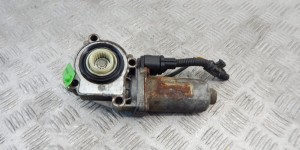 Электромотор раздаточной коробки BMW X5-series (E53) 27 10 7 528 559