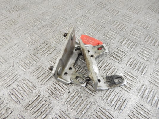 Петля крышки багажника BMW 3-series (E46)