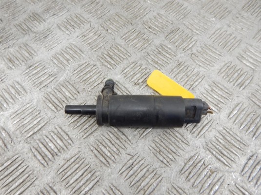 Насос (моторчик) омывателя фар BMW 5-series (E39) 67 12 8 377 613