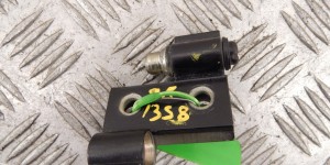 Петля двери задней правой BMW 5-series (E39) 41 52 8 207 938