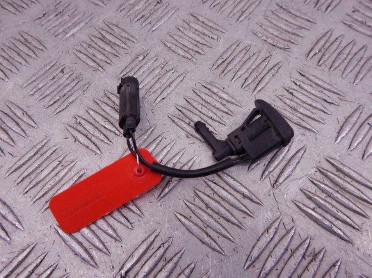 Форсунка омывателя BMW 3-series (E46) 61 66 7 056 731