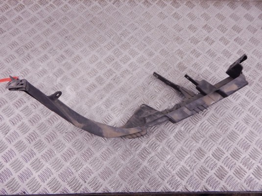 Крепление фары правой BMW X1-series (E84) 51 64 2 990 180 Крепление фары правой BMW X1-series (E84) 51 64 2 990 180