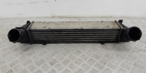 Интеркулер BMW 3-series (E90/91/92) 17 51 7 524 916